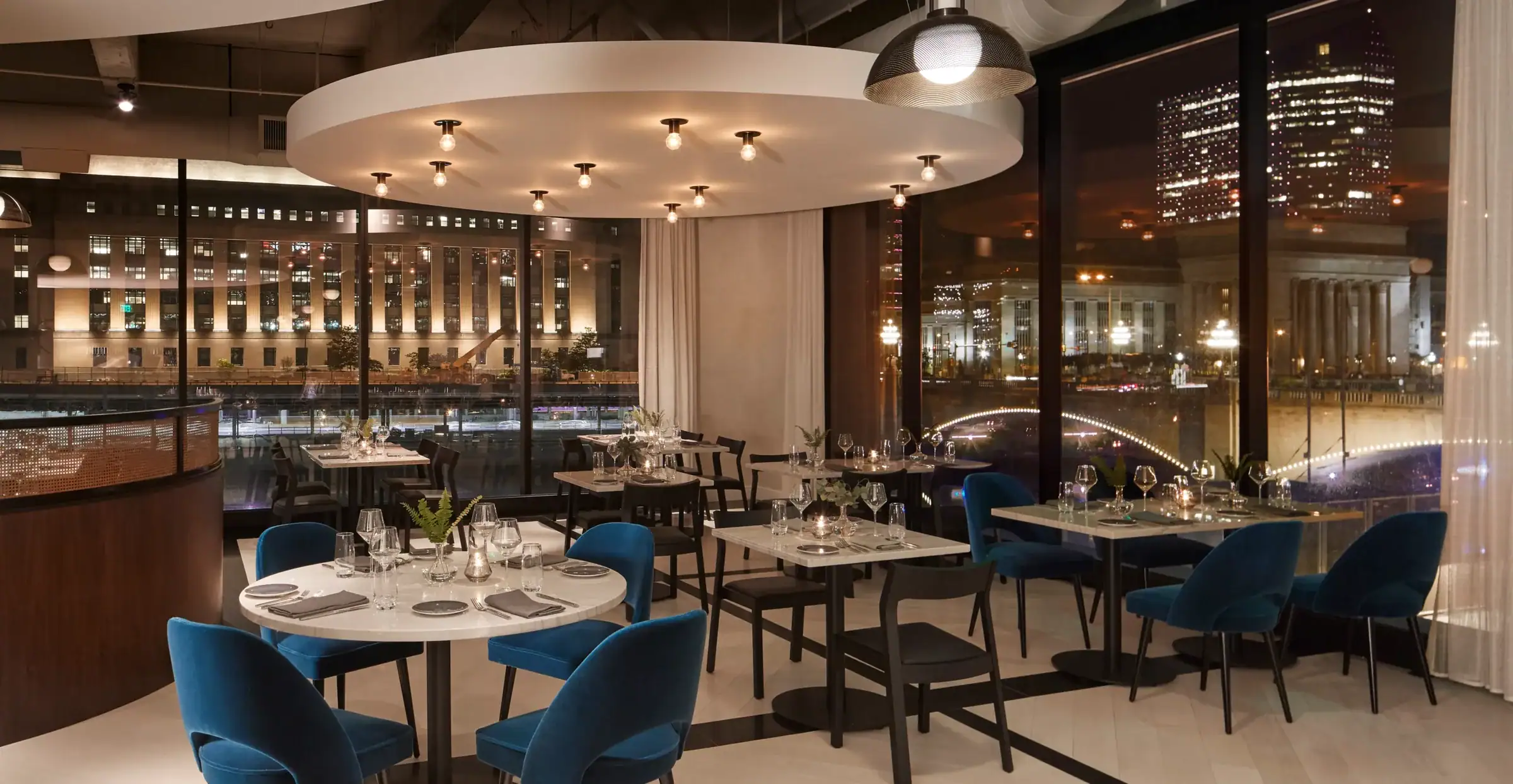 TheDiningRoom_01_Credit_Annie_Schlechter
